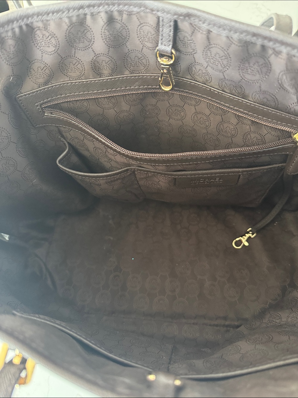 Michael Kors Camouflage Saffiano Tote in Brown, Green and Black - Picture 2 of 4